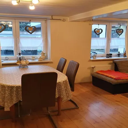 Gaestehaus Alte Kueferei 度假居 Dienheim
